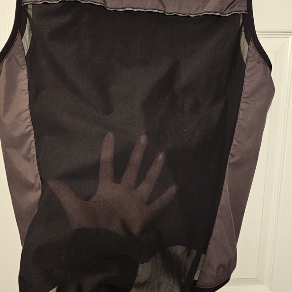 MEC joggers vest - Picture 6 of 6